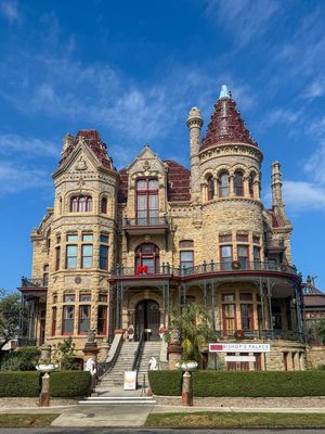 Image post by @galvestonisland on Instagram