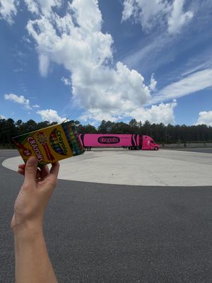 Image post by @pieceofcakemoving on Instagram