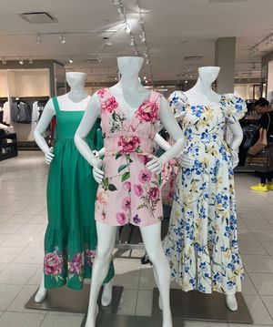 Image post by @rockinghammall on Instagram
