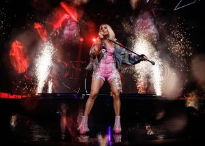 Image post by @carrieunderwood on Instagram