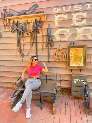 Image post by @tatyarevalo on Instagram