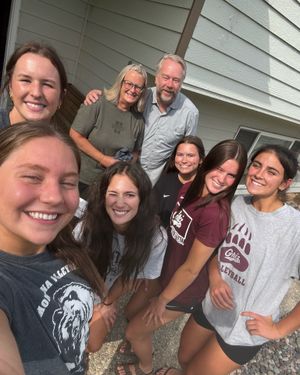 Image post by @montanagrizvb on Instagram