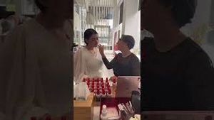 Video post by @shiseidousa on YouTube