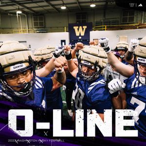 Image post by @UW_Football on Twitter