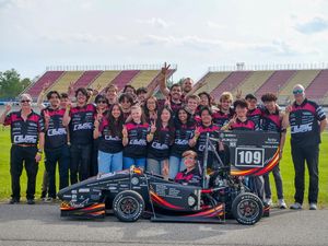 Image post by @uscracing on Instagram