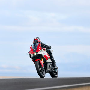 Image post by @yamahamotoraus on Instagram