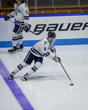 Image post by @yalemhockey on Instagram