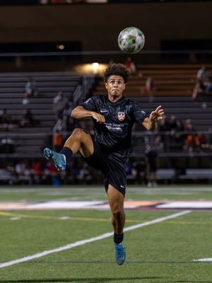 Image post by @Luna Sports Photography on Facebook