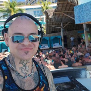 Image post by @djninaflowers on Instagram