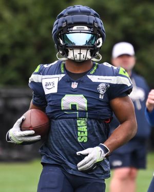 Video post by @seahawks on TikTok