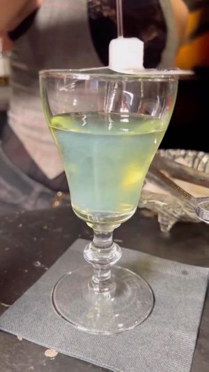 Video post by @lipsmackingfoodie on Instagram