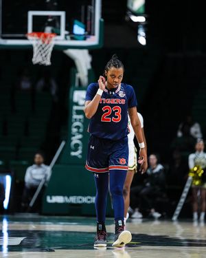 Image post by @auburnwbb on Instagram