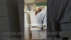 Video post by @shop.with.caroline on YouTube