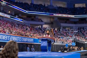 Image post by @NCAA_Gymnastics on Twitter