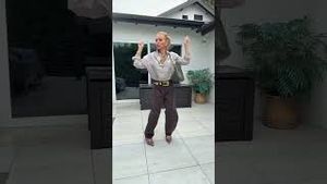 Video post by @shop.with.caroline on YouTube