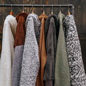 Image post by @shopfillyflair on Instagram