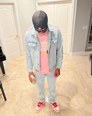 Image post by @new_era8 on Instagram
