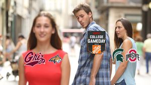 Image post by @MontanaGrizFB on Twitter