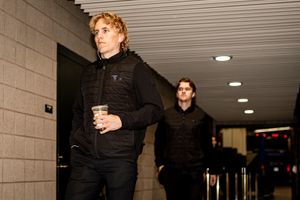 Image post by @bentleyhockey on Instagram
