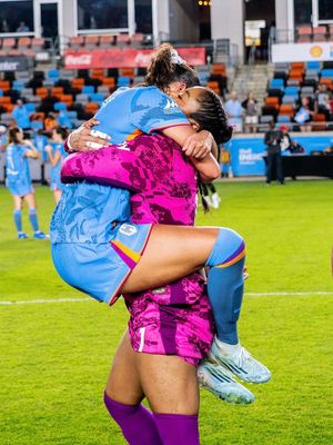 Image post by @houstondash on Instagram
