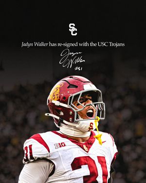 Image post by @uscfb on Instagram