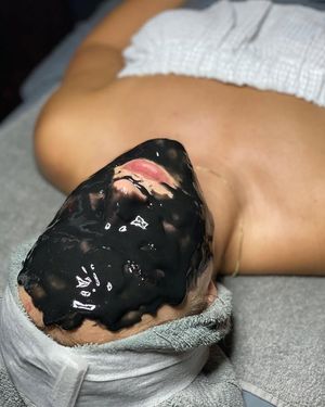 Image post by @HessBeautyBar on Facebook