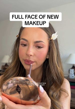 Video post by @anyaweitz on TikTok