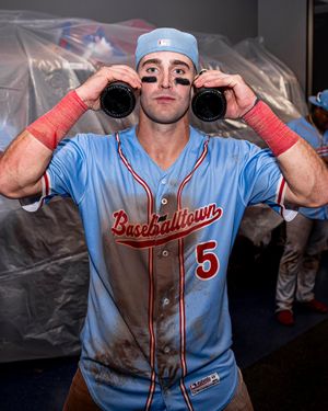 Image post by @ReadingFightins on Twitter