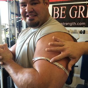 Image post by @shawstrength on Instagram