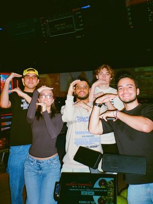 Image post by @venturatwins on Instagram