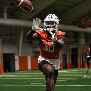 Image post by @BGSUFootball on Facebook
