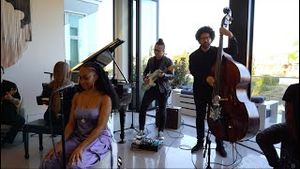 Video post by @iamkingsis on YouTube