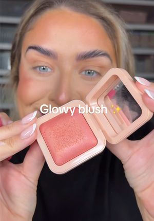 Video post by @beckymorganmakeup on TikTok