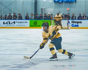 Image post by @wvud1hockey on Instagram