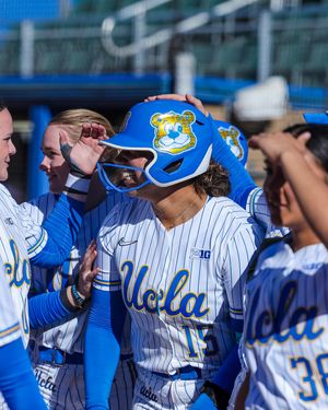 Image post by @uclasoftball on Instagram