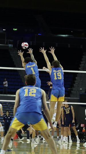 Video post by @hykchora on TikTok