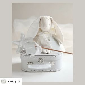 Image post by @alimrose on Instagram