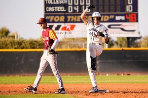 Image post by @ariannagrainey on Instagram