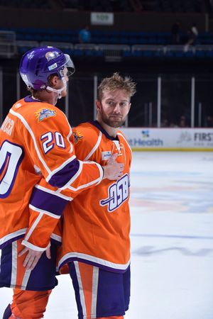 Image post by @OrlandoHockey on Twitter