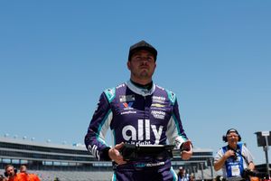 Image post by @allyracing on Instagram