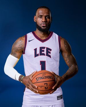 Image post by @leeumbb on Instagram