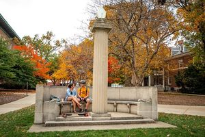 Image post by @illinois_alumni on Instagram