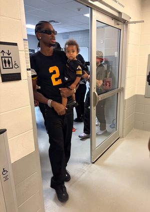 Image post by @Ticats on Twitter