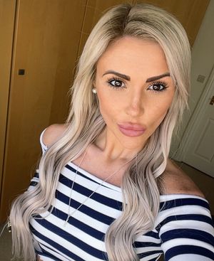 Image post by @shannon_courtenay on Instagram