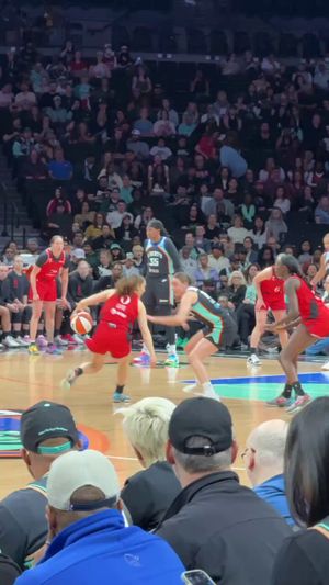 Video post by @WNBA on Twitter