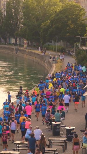 Video post by @brooksrunningde on Instagram
