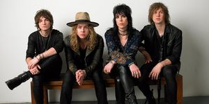 Image post by @TheStruts on Twitter