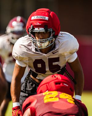 Image post by @uscfb on Instagram