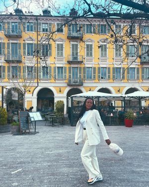 Image post by @missmarianamoda on Instagram
