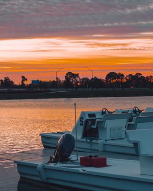 Image post by @womenintheboat on Instagram